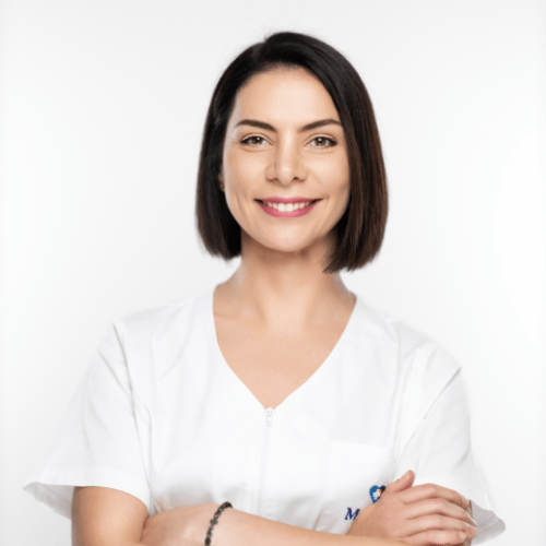 Dr. Mihaela-Andreea Cotrău
